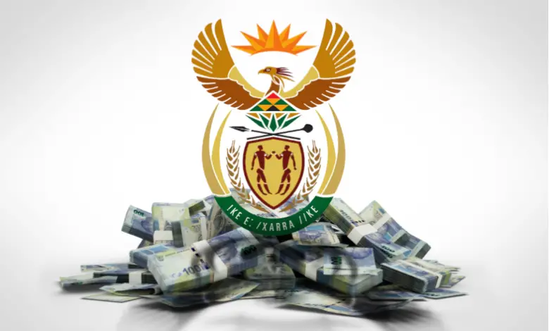 How much the average government worker gets paid in South Africa