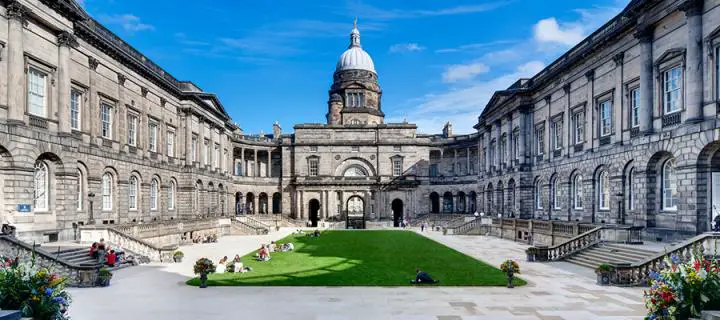 200 FULL SCHOLARSHIPS TO STUDENTS FROM AFRICA TO STUDY AT THE UNIVERSITY OF EDINBURGH UNDER THE MASTERCARD FOUNDATION SCHOLARS PROGRAM