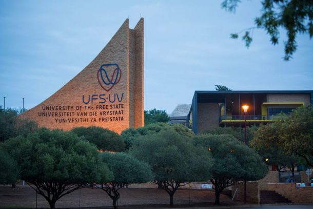 UFS Honours Bursary 2023 for young South Africans