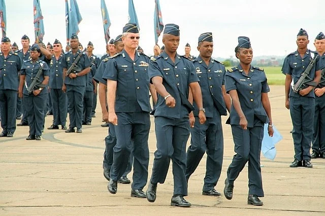 THE SOUTH AFRICAN AIR FORCE AIR FORCE IS HIRING x08 INTERNS