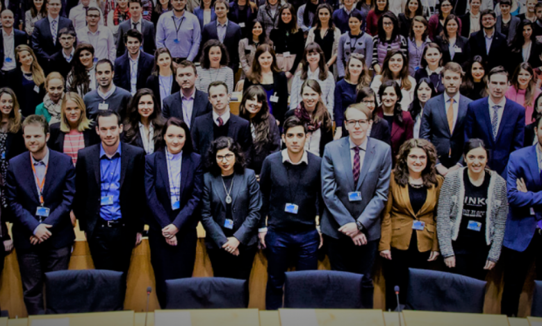 Traineeships in the European Parliament for young people around the globe 2021 Traineeships in the European Parliament for young people around the globe 2021